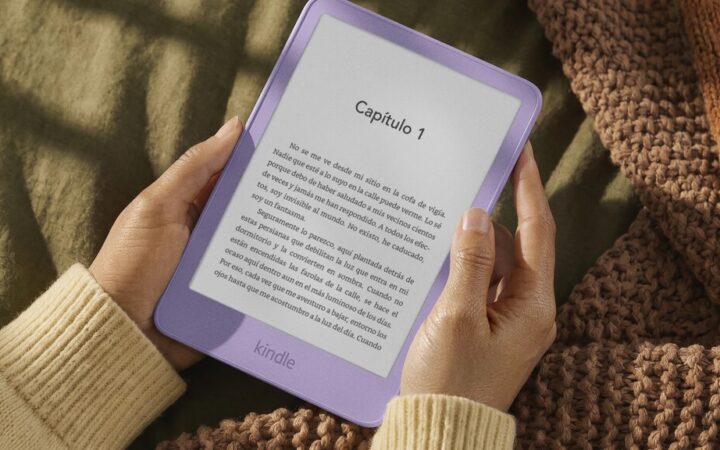 Amazon acaba de renovar toda su gama Kindle. La pantalla cambia por fuera y la batería, por obligación europea