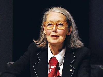Anne Carson gana Nobel de Literatura por su obra atrevida