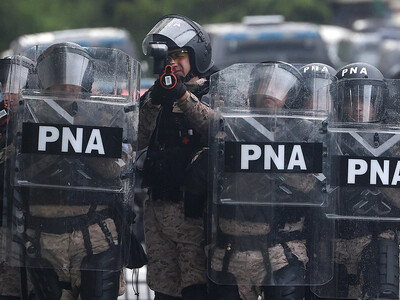 Choques entre policías y universitarios en Argentina