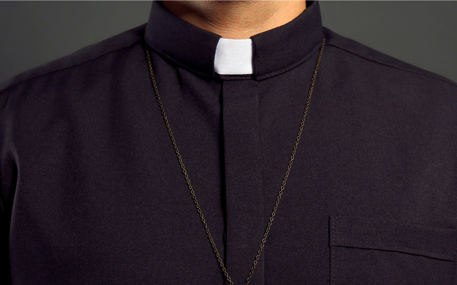 Diócesis colombiana alerta sobre "sacerdote" que no pertenece a la Iglesia Católica