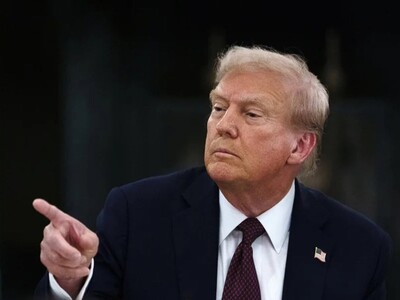 Donald Trump dice que Francia «está en llamas» y «destrozado»