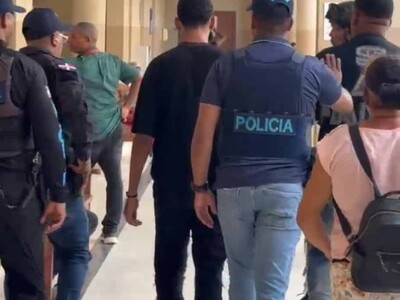 Dos hombres se entregan por muerte comerciante asalto licey al medio