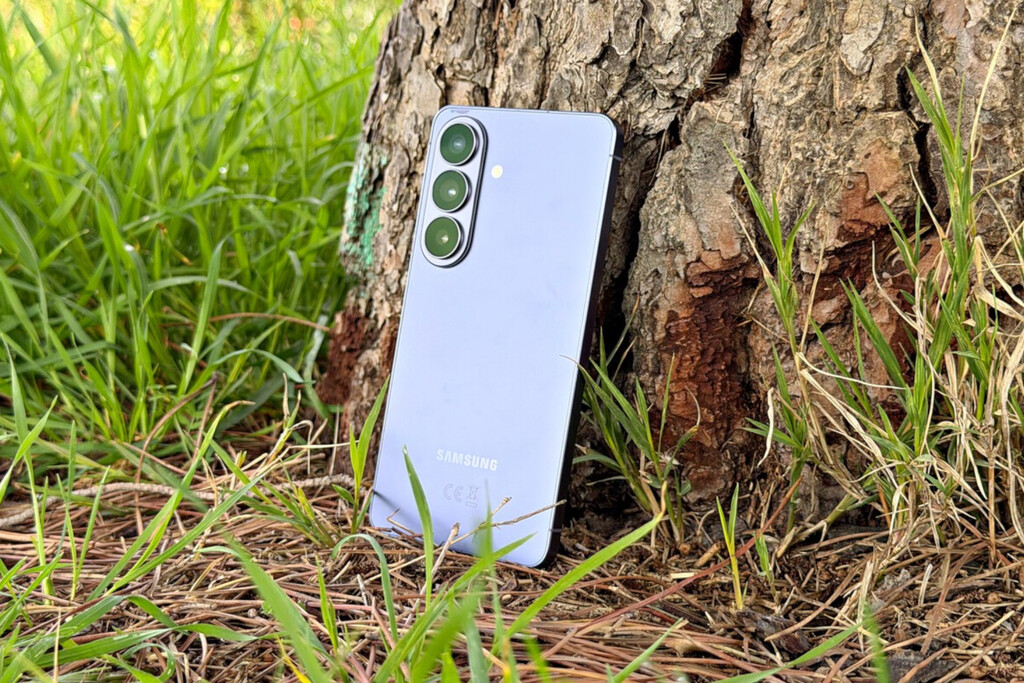 El Samsung Galaxy S26 baja de precio antes del Black Friday. Y no es en su configuración más básica