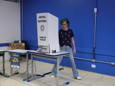 Elecciones brasileñas en Madrid: votación de Lula y Bolsonaro