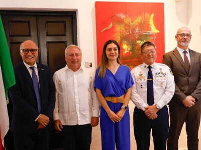 Embajada de Italia beca a 20 agentes de Politur