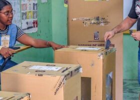 Encuesta ACD Media de octubre de 2026 muestra desinterés de votantes