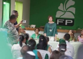 Fuerza del Pueblo reorganiza estructuras y pone educación en agenda