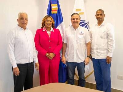 Gestiona arreglo de nave dañada por fuego en Merca Santo Domingo