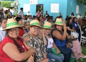 Gloria Reyes: reducir pobreza de mujer rural sigue siendo un desafío