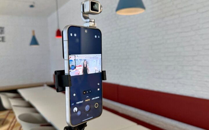 He probado el Honor Robot Phone con su cámara robotizada y estas son las ocho cosas donde más se diferencia del resto