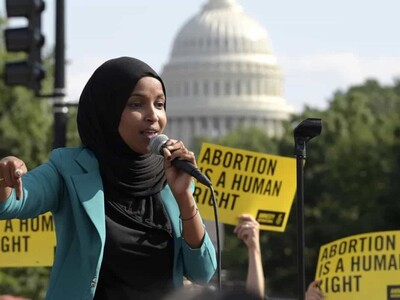 Ilhan Omar abandona su vivienda por razones de seguridad