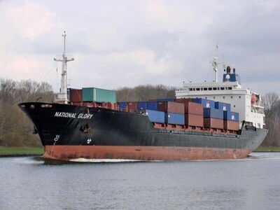Intento de abordaje al MV National Glory en Puerto Príncipe