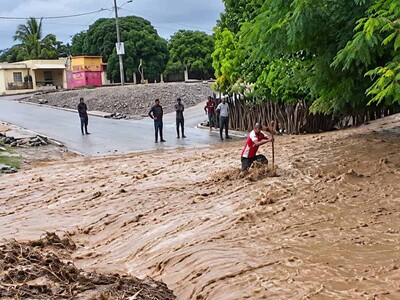 Inundaciones Azua por lluvias asociadas a vaguada