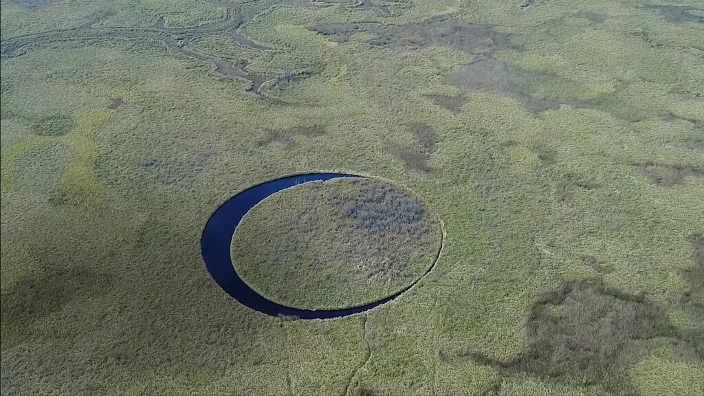 La isla argentina que no solo tiene una forma redonda casi perfecta sino que además se mueve