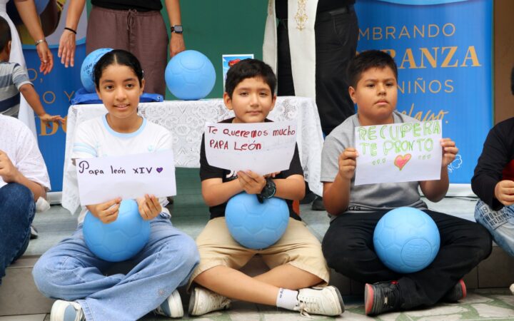 “Los niños de Chiclayo te queremos”: los mensajes de un albergue para el Papa León XIV