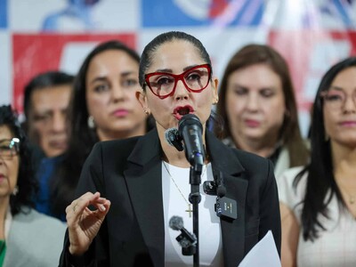 Luisa González en prisión preventiva tras acusaciones de persecución p