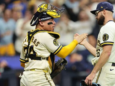 MLB: Milwaukee remonta ante Rays y está a dos triunfos campeonato