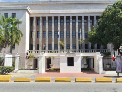 Minerd avanza en evaluación docente y pagos retroactivos