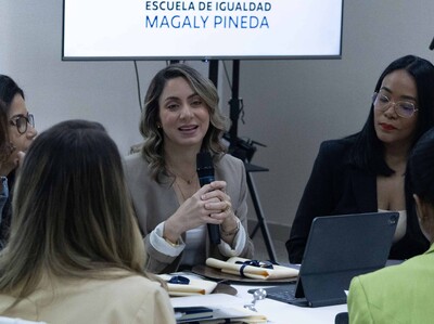 Ministerio de la Mujer presenta proyecto de Ley Mirabal