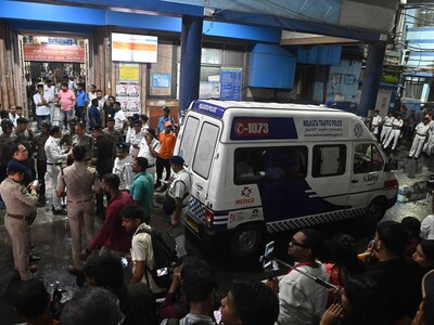 Muertos y heridos en estampida en India durante Durga Puja