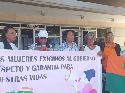 Mujeres exigen poner fin al número de muertos por la Policía