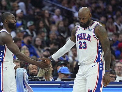 NBA: El eterno LeBron se embarca en una última misión con los Sixers