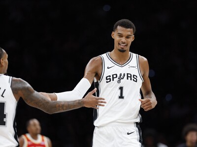 NBA: Wembanyama y Spurs dominan encuesta previa a temporada