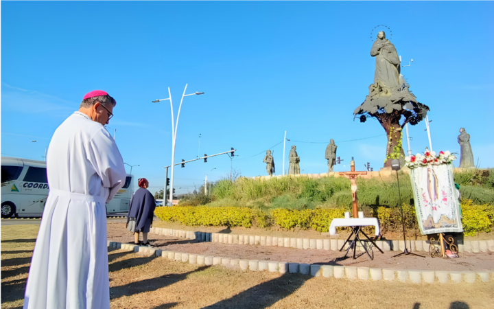 Obispo mexicano puso fin a la tradición del rezo del Rosario en una glorieta tras 5 años