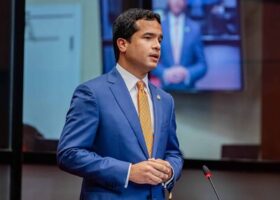 Omar Fernández cuestiona la fiscalización del Congreso