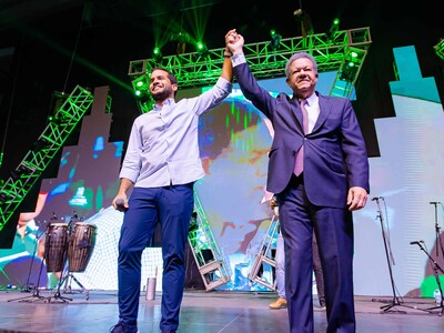 Omar Fernández responde sobre comparación con su padre