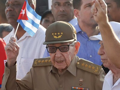 Orden de arresto contra Raúl Castro por derribo de avionetas
