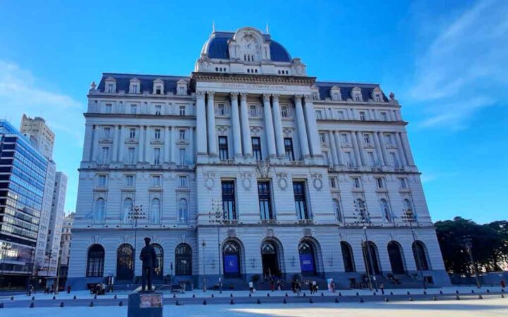 Palacio Libertad en Buenos Aires, la antigua sede del correo que visitará León XIV