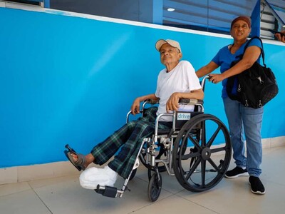 Paro nacional afecta consultas médicas en hospitales de Santiago