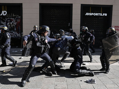 Persisten las protestas en Francia en medio de choques con la policía