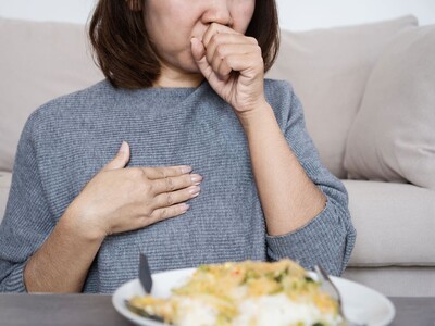 Reflujo gástrico: ¿importa lo que comes o cómo lo comes?