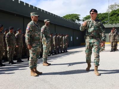Refuerzo en frontera Haití por Ejército de República Dominicana