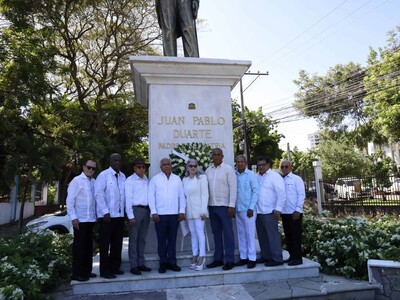 Reubicación de comerciantes retrasa reconstrucción del hospedaje yaque en santiago