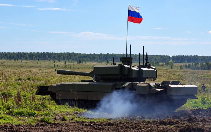 Rusia enseña su nuevo “Terminator” controlado a distancia: un T-72 con doble cañón automático