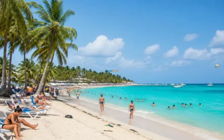 Sol y playa, sigue como principal motivo por el que los turistas que visitan eligen República Dominicana