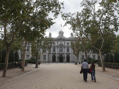 Solo el 0.5 % de nacionalizados por ley de nietos España podrá votar