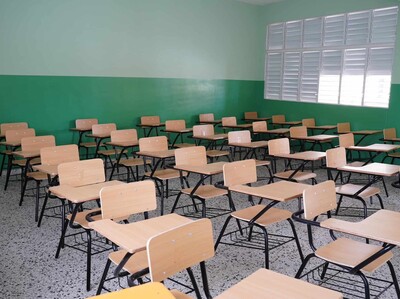 Suspensión clases educación