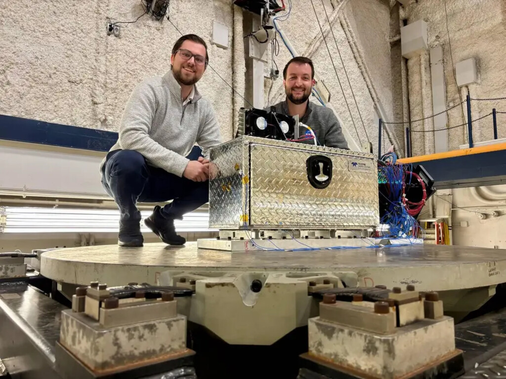 Tener electricidad en la Luna tiene sus retos: las noches duran dos semanas y no hay aire. Esta pila de hidrógeno quiere resolverlo