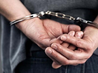 Un contratista de EE.UU. es arrestado por el FBI