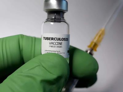Vacuna contra la tuberculosis muestra potencial frente a la demencia