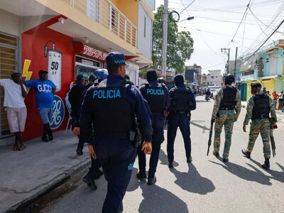Velan bajo fuerte vigilancia policial a mellizos abatidos en Mendoza